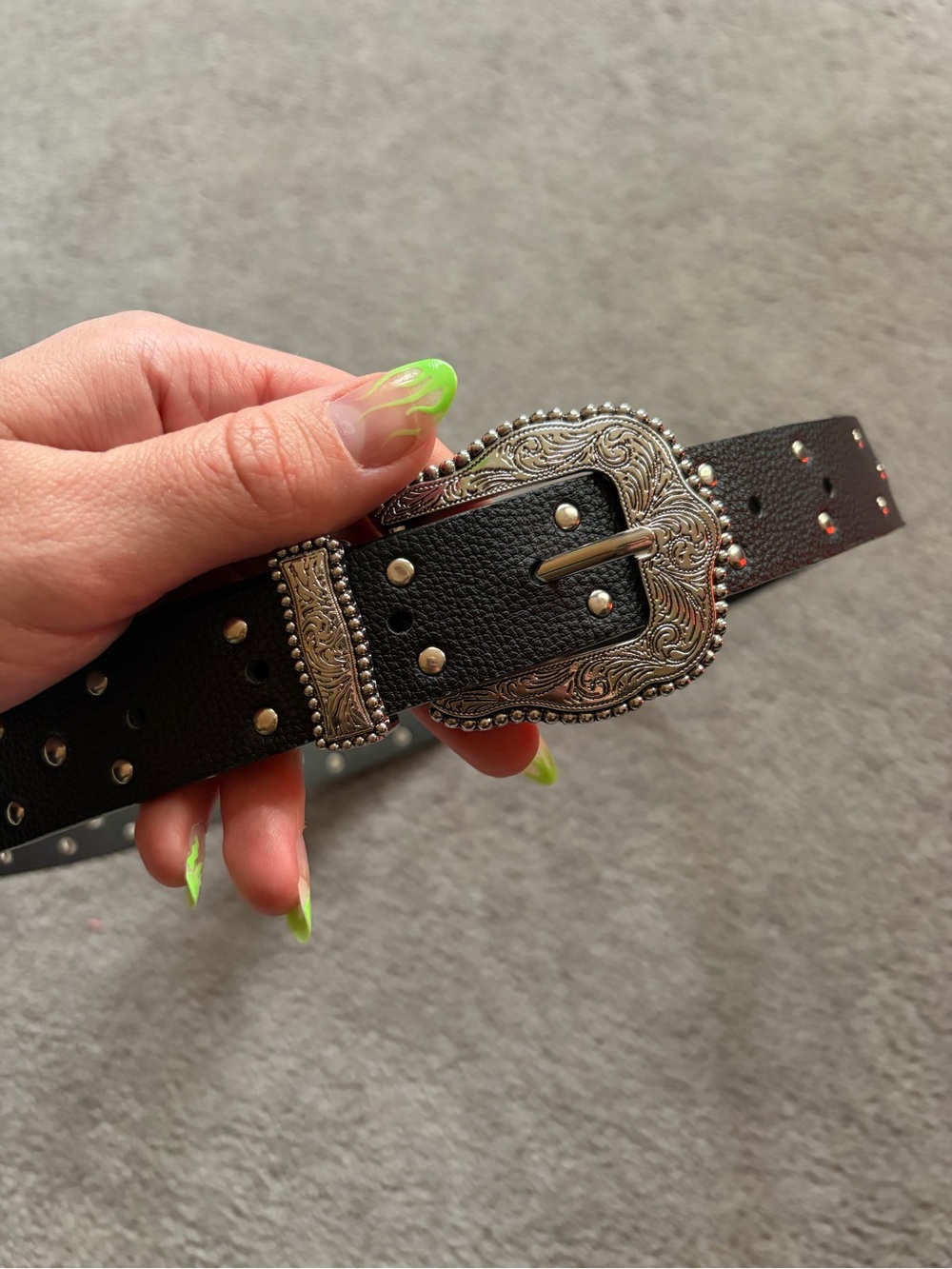 Black Studded Western-Style Leather Belt with Silver Buckle - Picture 2 of 5